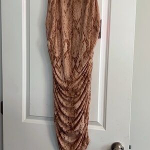 Shoe Dazzle Tan Snake Print Fabric